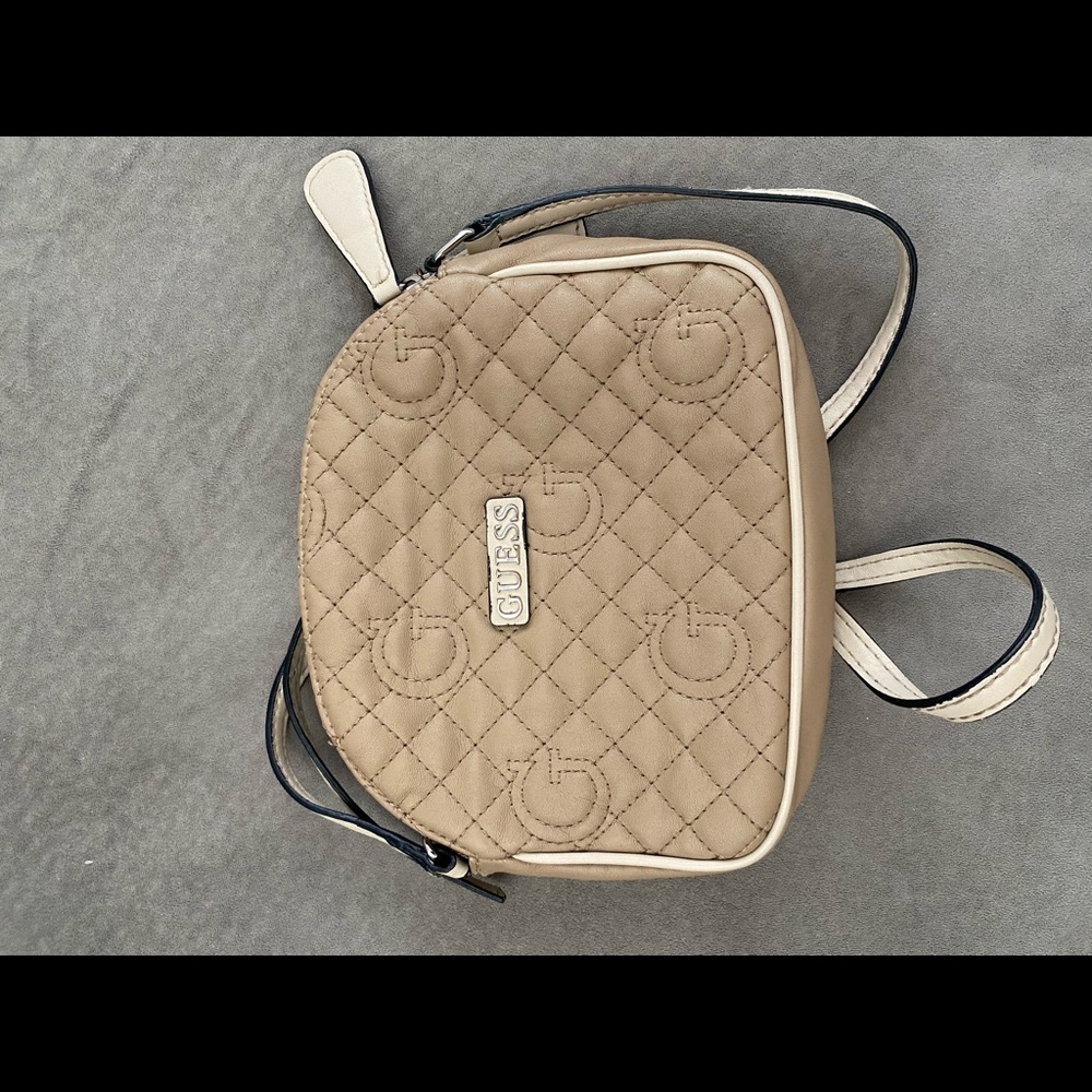 Guess Sidebag